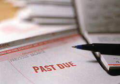 If you’re struggling with how to make payroll or improving cash flow, look to payroll financing when your customers don’t pay on time.